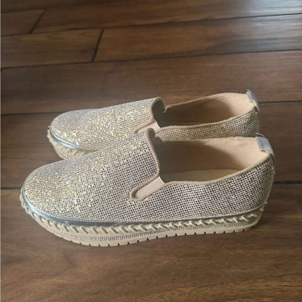 JOLIMALL Woman's rose gold platform slip on sneakers size 9